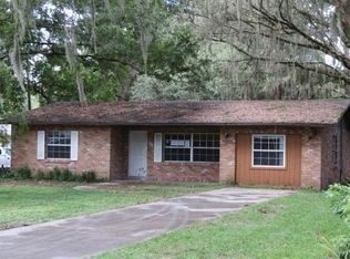 1209 Mississippi St, Plant City, FL 33563