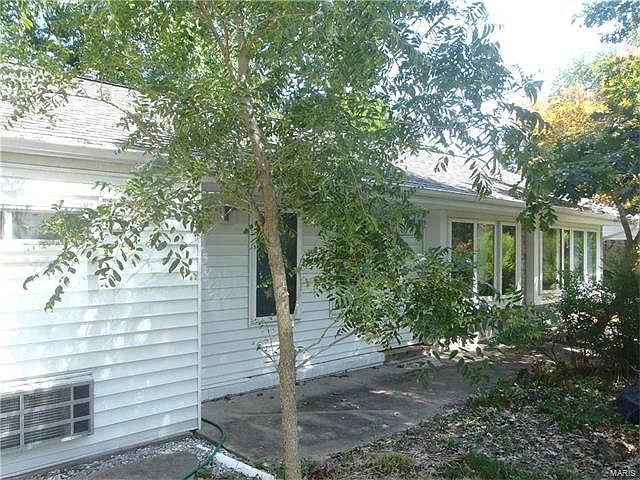 1st image of 2720 Westlawn St