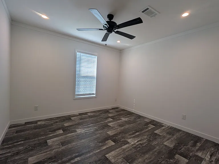 127 Coral Crest Dr #160 — Photo 8