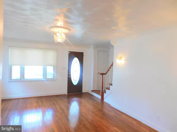 4545 Eads St NE, Washington, DC 20019