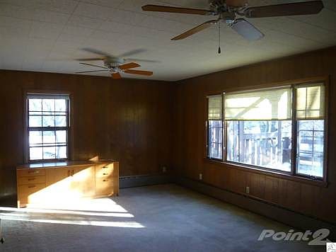 5th image of 202 W Arrowhead Rd