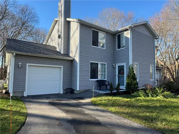 10 Parsley Ln, Saunderstown, RI 02874