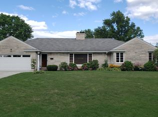 317 California Dr, Erie, PA 16505