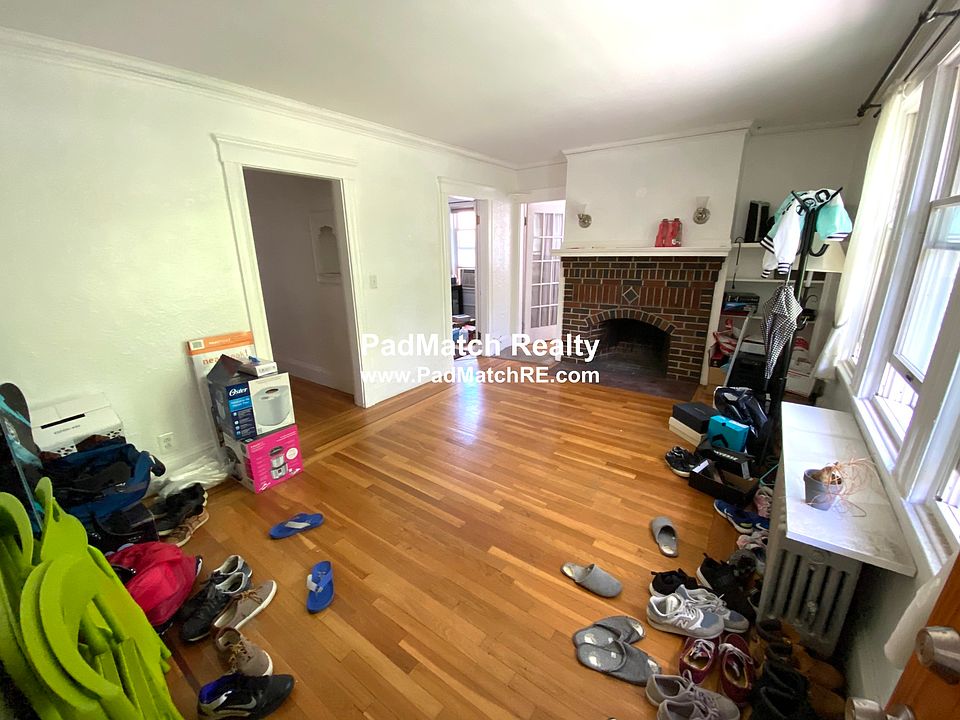 1st image of 78 Lawton St #2