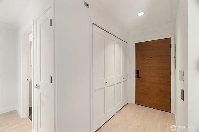 6333 Lake Washington Blvd NE #206 — Photo 17