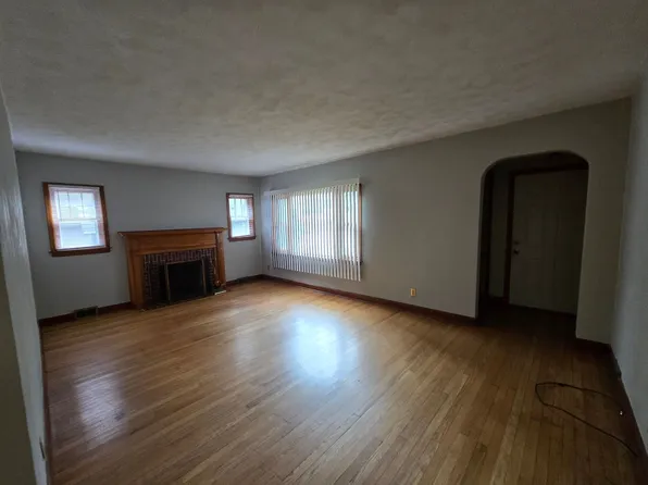 804 W Lombard St, Davenport, IA 52804