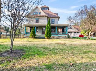 17186 Newmansville Ave, Petersburg, IL