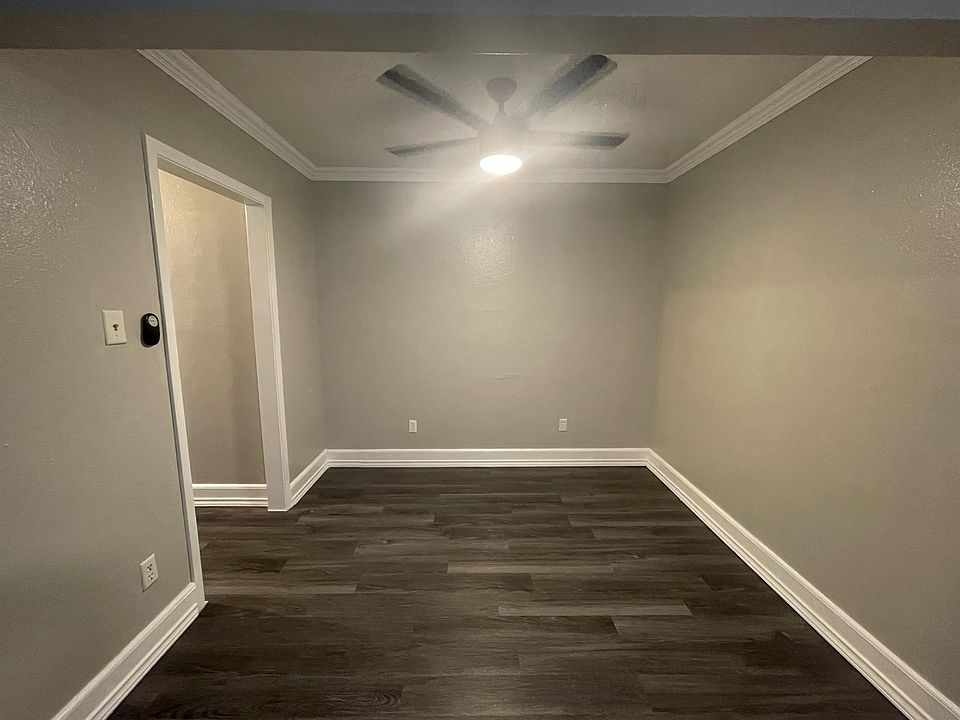 Bed(room) Area