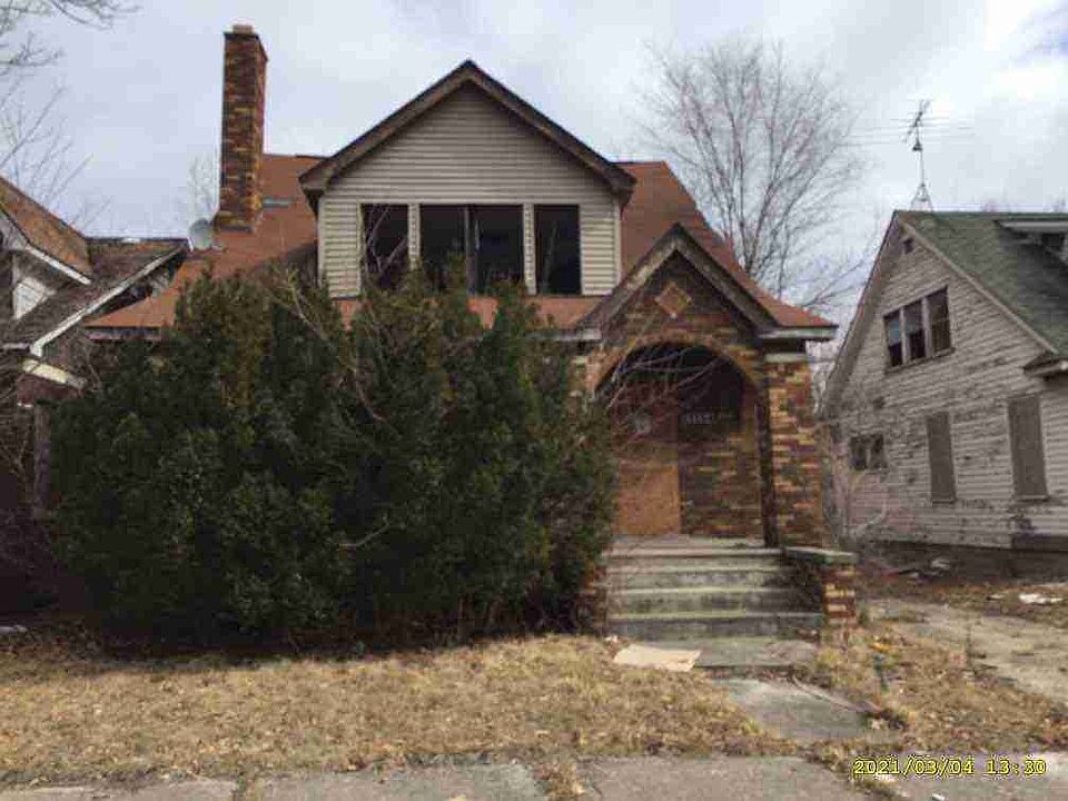 17152 Hickory