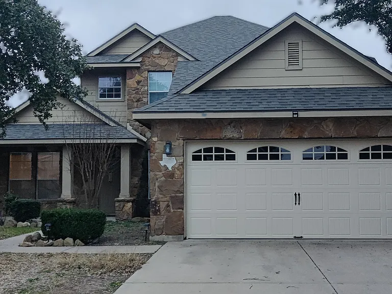 5704 Siltstone Loop — Photo 1