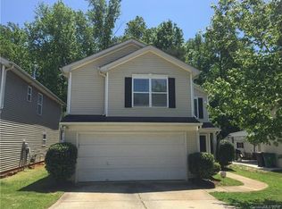 1121 Allegiance Dr, Charlotte, NC 28217