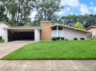 1829 Windsor Ln, Flint, MI 48507