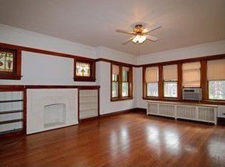 2110 Grove Ave, Berwyn, IL 60402