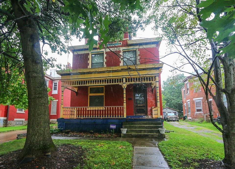 1st image of 1025 Academy Ave