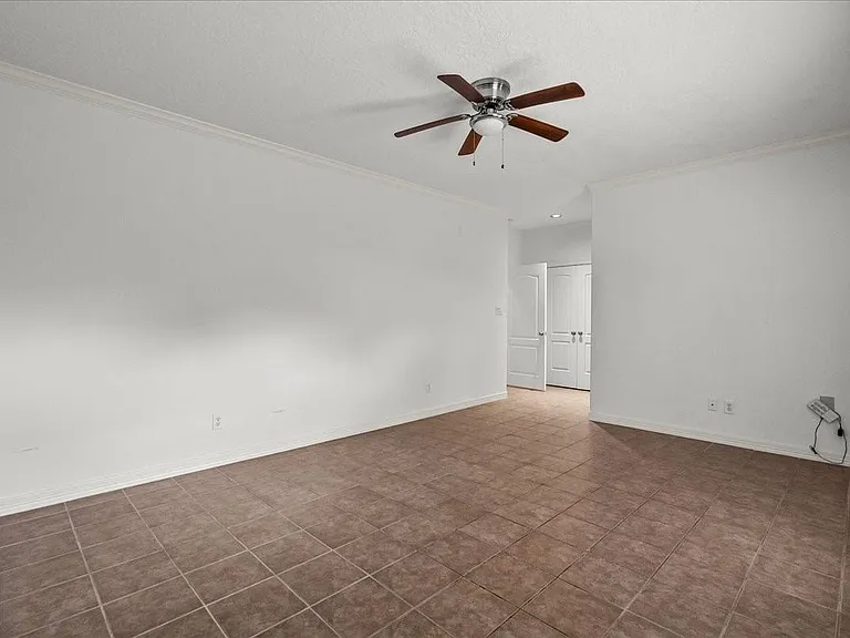 6118 Tyne St — Photo 24