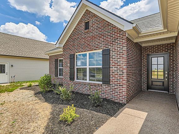4th image of 1701 Venture Dr