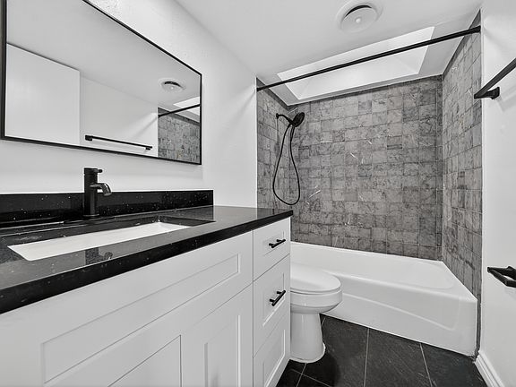 4th image of 1103 Harry Wurzbach Rd #4E