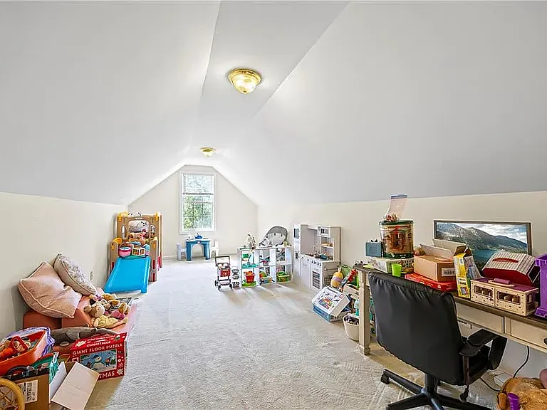 115 Stonewall Dr — Photo 18