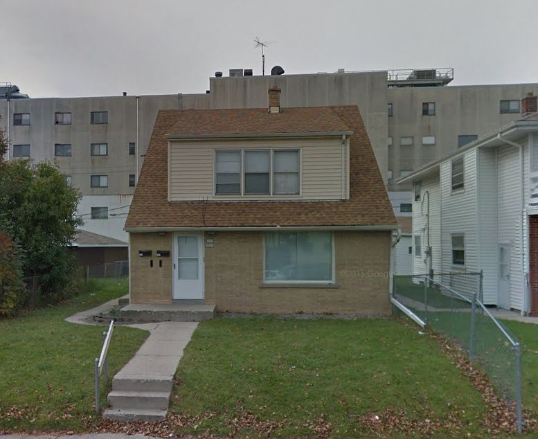 1st image of 9507 W Beckett Ave