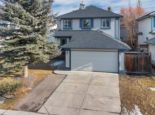 249 Mount Douglas Cir SE, Calgary, AB T2Z 3N9