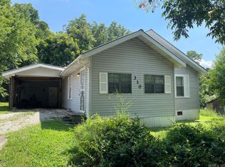 310 W Light St, Paragould, AR 72450