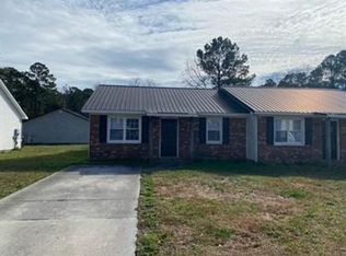 2305 Knollwood Ln, Midway Park, NC 28544