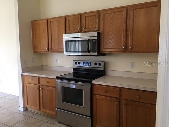 5th image of 2424 Winfield Dr