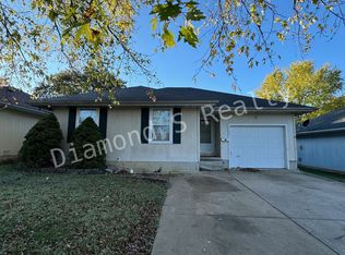 3106 W State St, Springfield, MO 65802