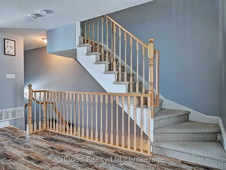 1380 Costigan Rd #121 — Photo 4