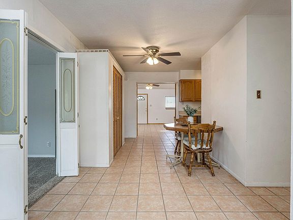 5th image of 2409 Cambridge Ave