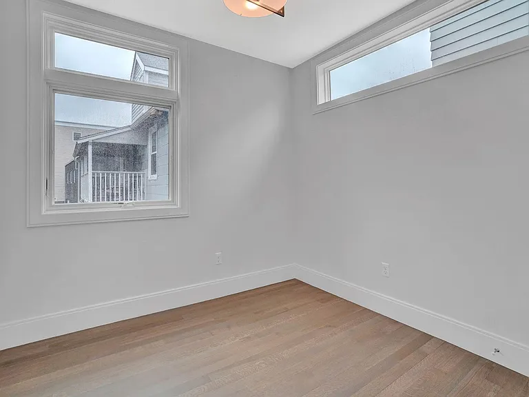 297 Concord Ave #1 — Photo 19