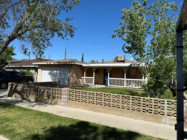 44146 Fern Ave, Lancaster, CA 93534
