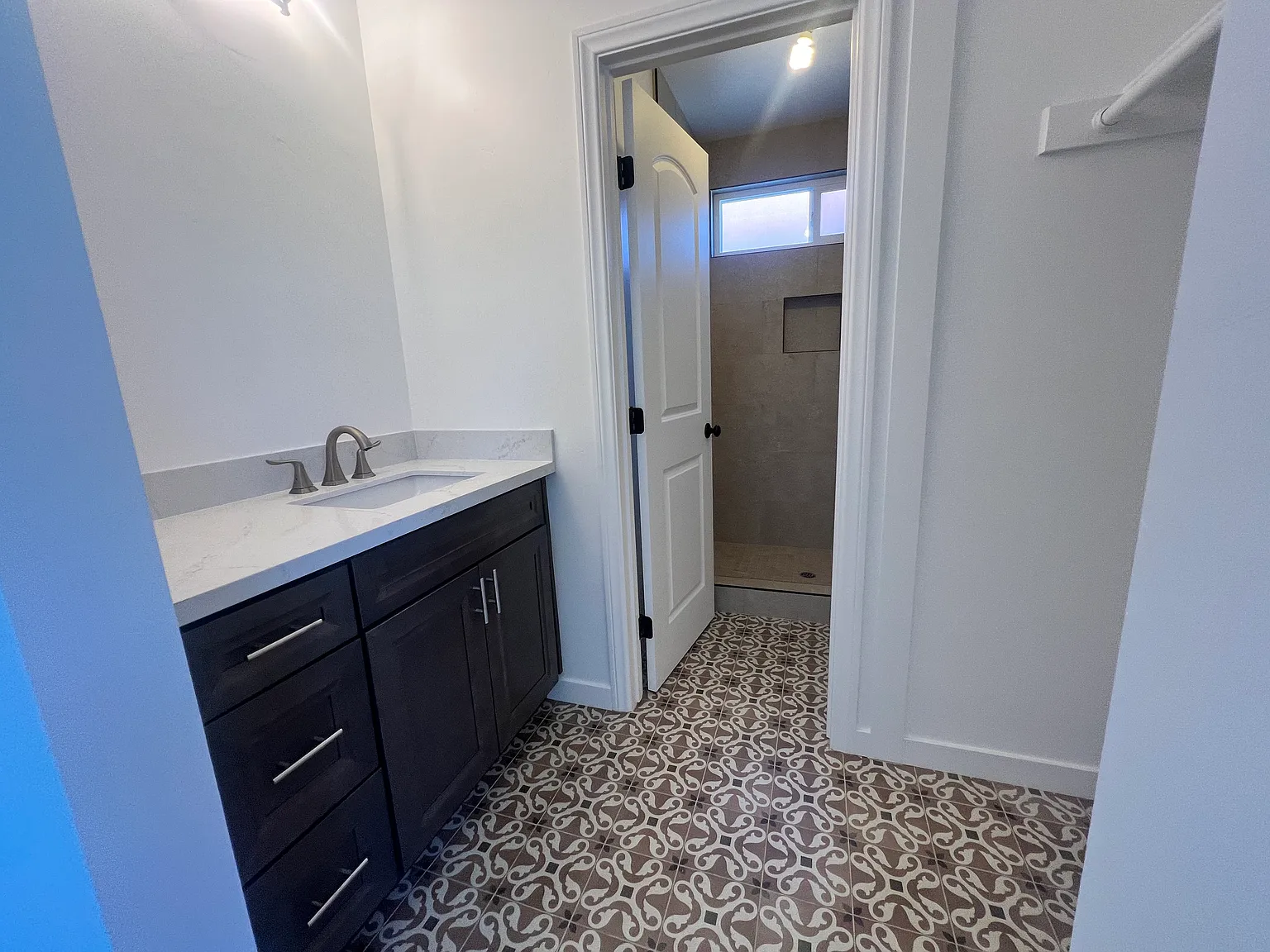 3 bed, 1280 sqft, $3,650 — Photo 4