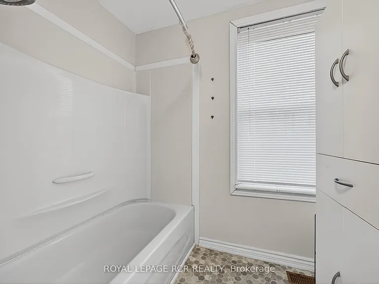 170 Young St — Photo 15