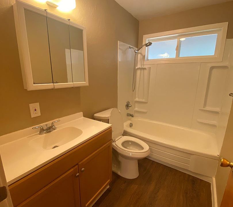 Engelheim Apartments 11992 445 S Main St Mount Angel OR Zillow