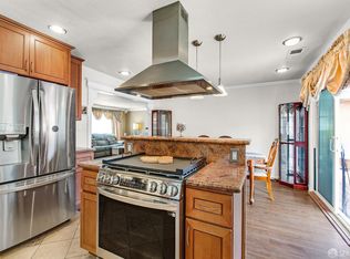 543 Macarthur Dr, Daly City, CA