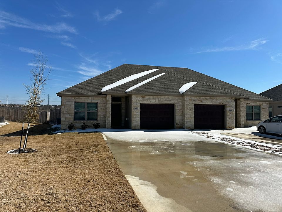 1st image of 2311 Briar Hollow Dr