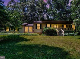 7639 Hickory Rd, Stewartstown, PA 17363