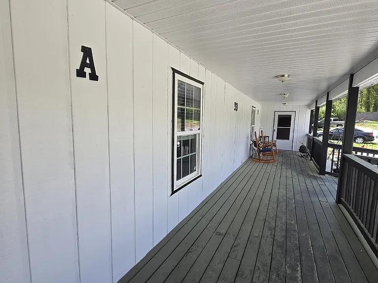 39 Laney Ln #A — Photo 4