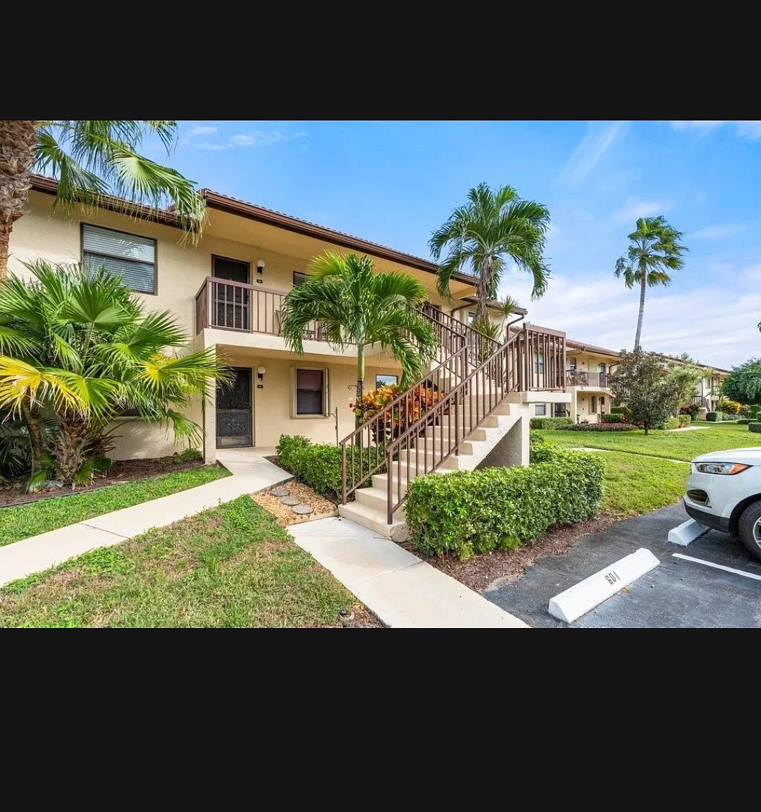 Lucerne Lakes Blvd E, Lake Worth — Photo 1
