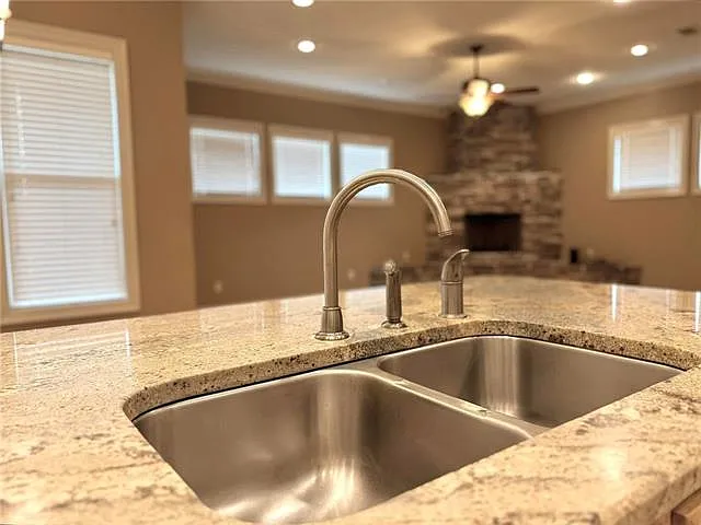 6413 Arden Oaks Dr — Photo 20