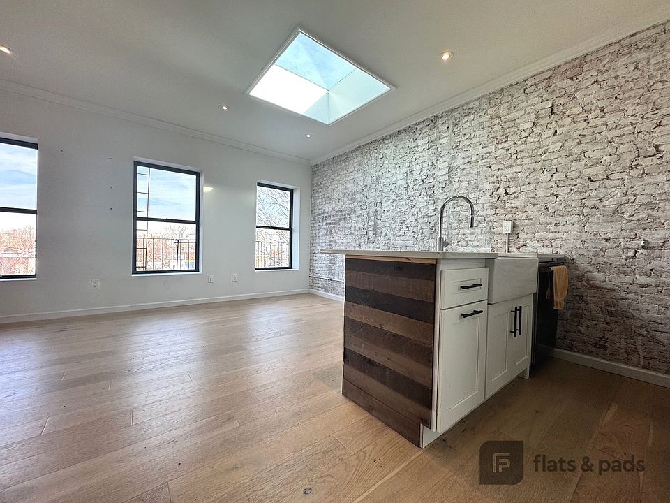 1st image of 397 Sterling Pl APT 4