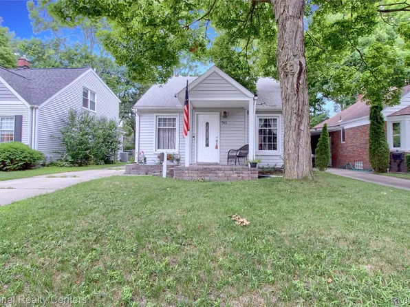 702 Royal Ave, Royal Oak, MI 48073