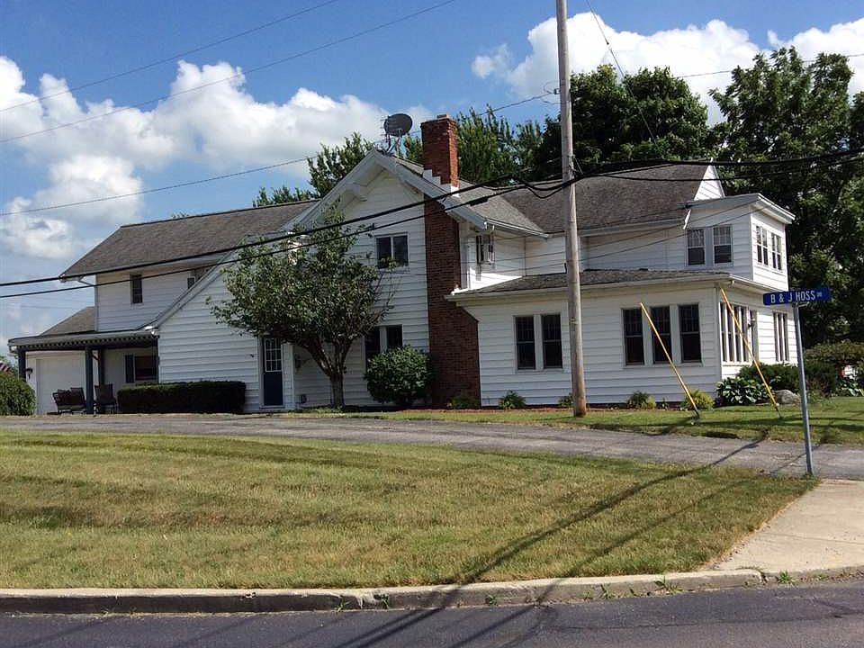 1st image of 307 S Jefferson St