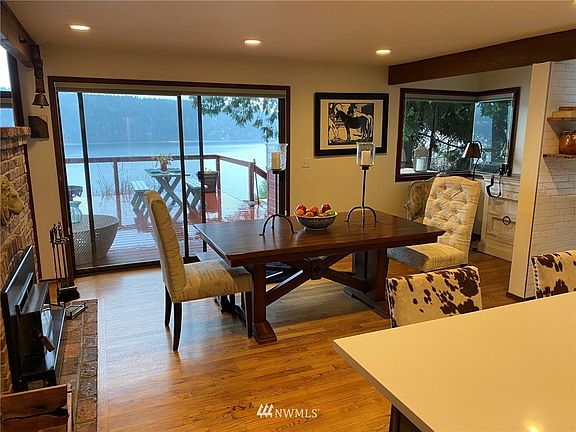 5th image of 7622 Tyee Way NE
