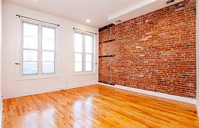 Rented by United American Land