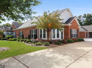 904 Haven Cir #904, Douglasville, GA 30135