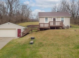 5506 Hubble Rd, Cincinnati, OH 45247