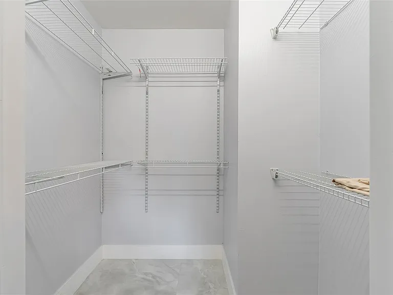 9523 S Hollybrook Lake Dr #102 — Photo 9