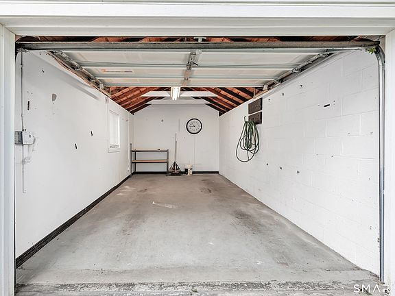5th image of 40 Highview Avenue